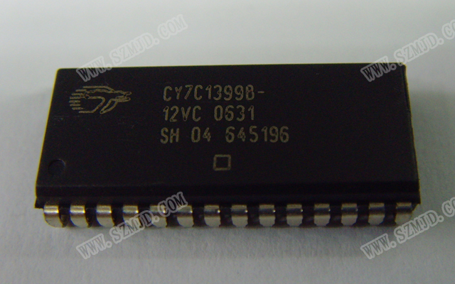 CY7C1399B-12VC