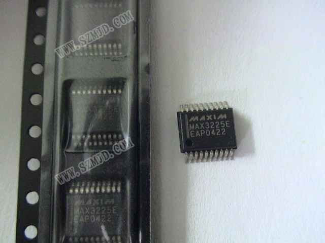 MAX3225EEAP