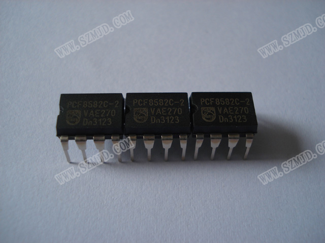 PCF8582C-2