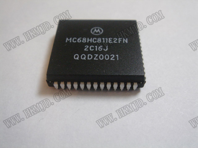 MC68HC811E2FN